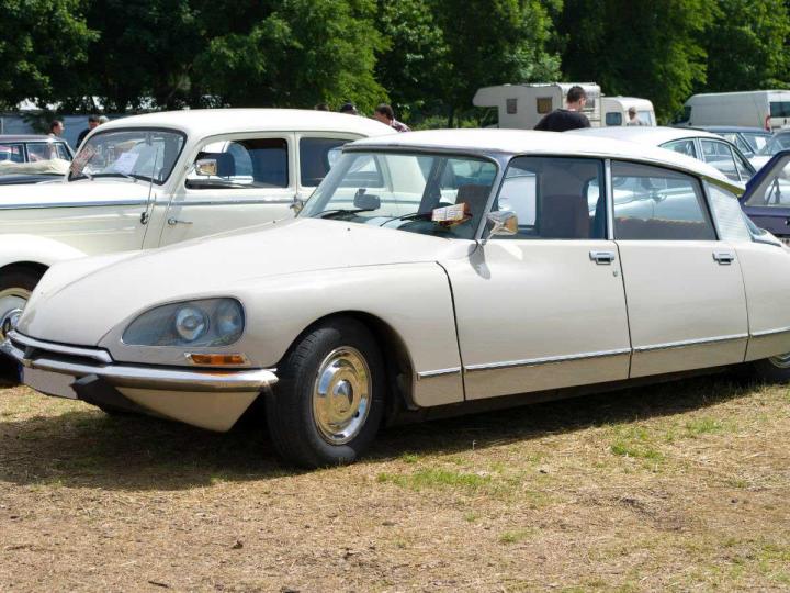 Restauration de Citroën DS France